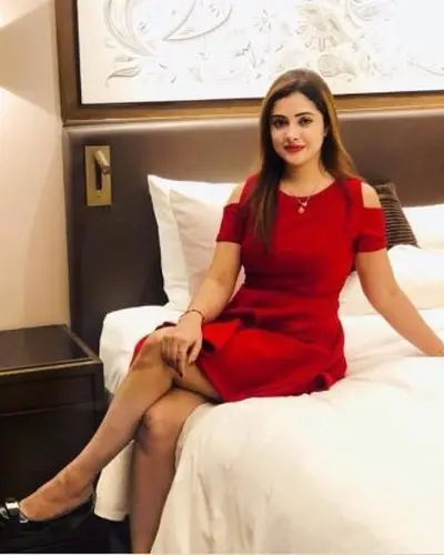 Rakhi Mehra